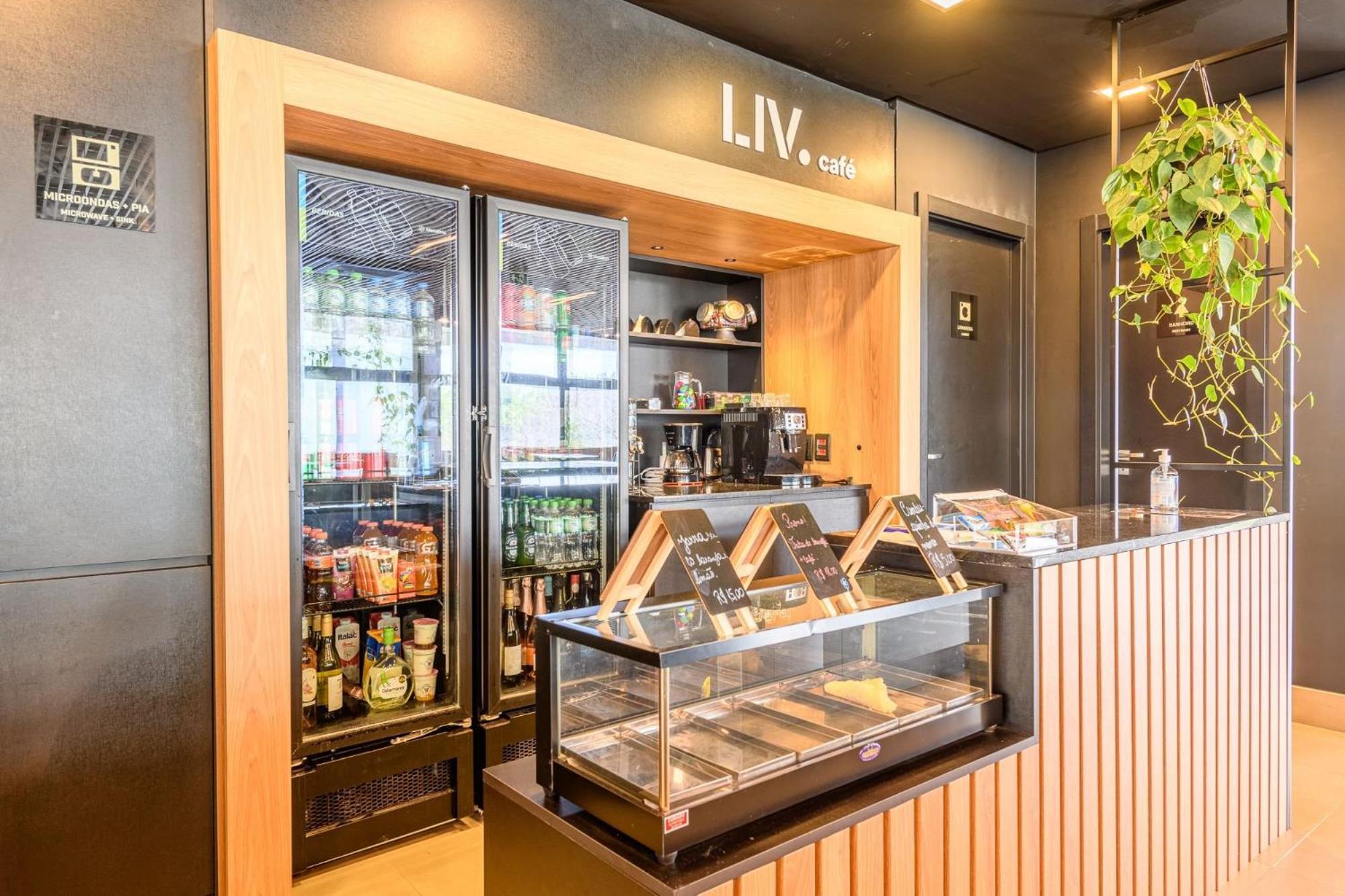 Liv - 904 Apartment *